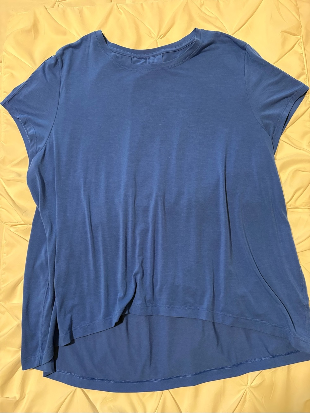 Athleta With Ease Tee Shirt, 4 to Choose from, Women’s Size Large EUC